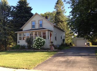 150 Summit St, Pulaski, WI 54162