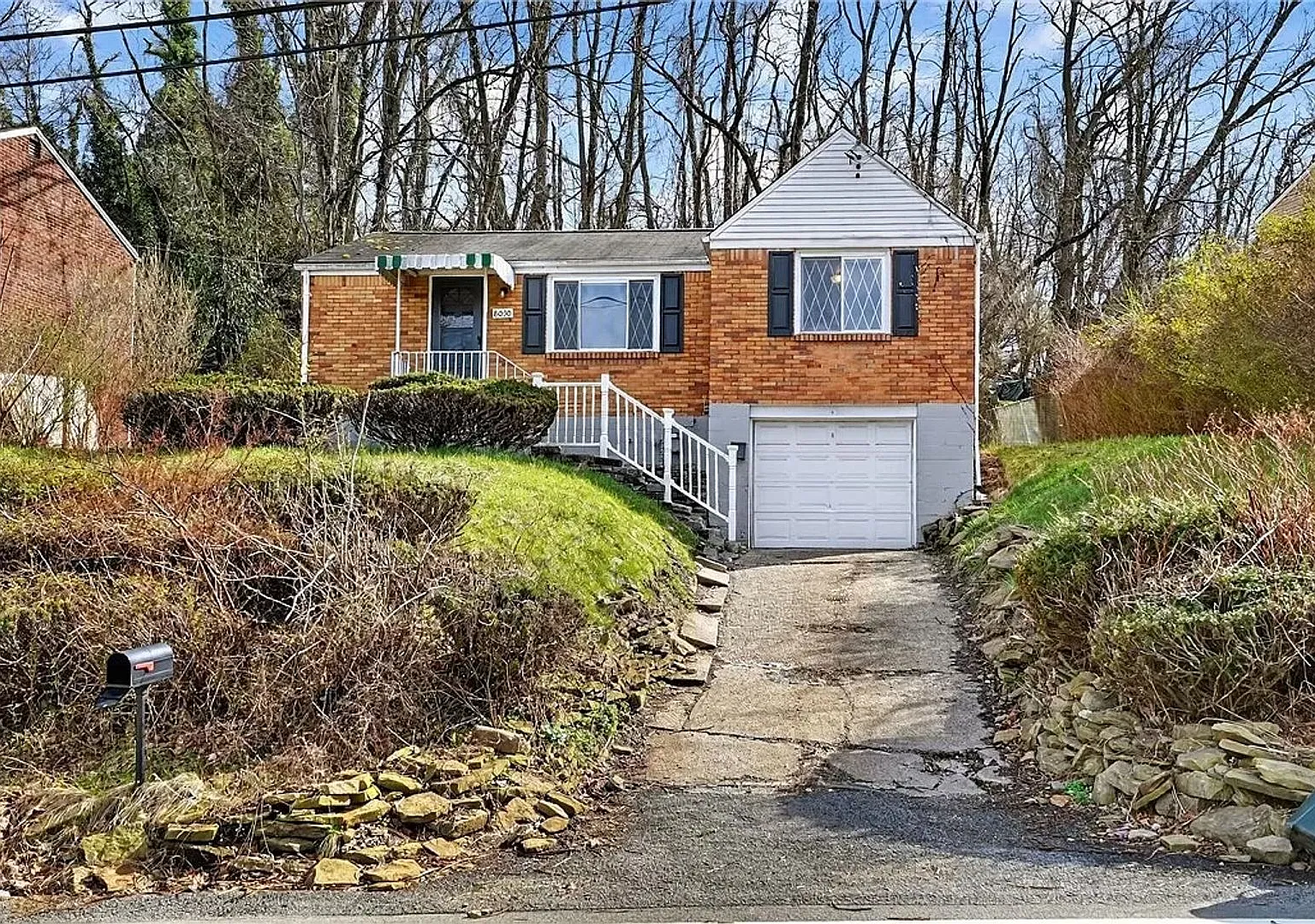 3Bd/1 Bath Home -- Available 9/1/26 — Photo 1