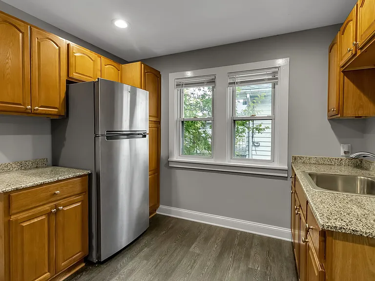 272 Windermere Blvd #2 — Photo 8