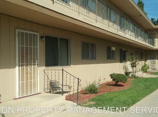 321 Neplus Ct APT 16, Lodi, CA 95242