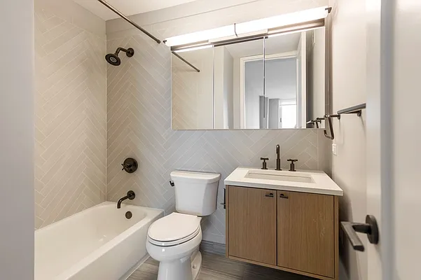 Rented by Bozzuto Management | media 27