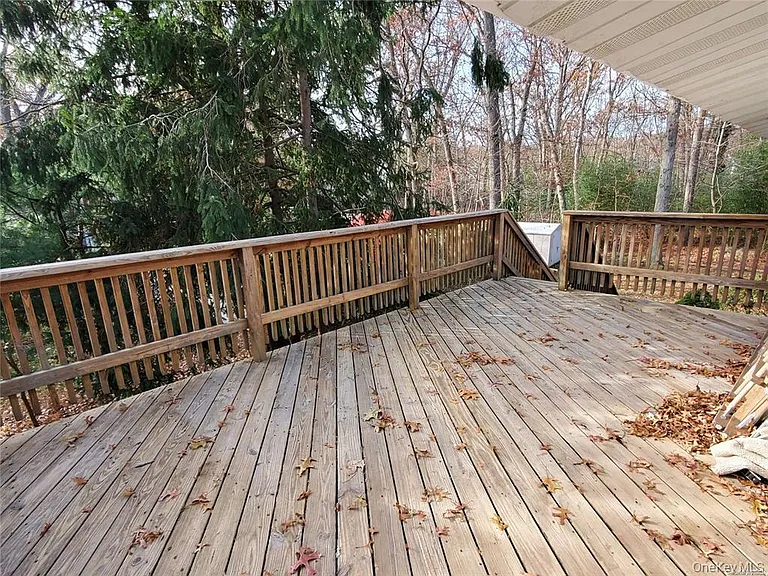28 Longhorn Ln — Photo 4