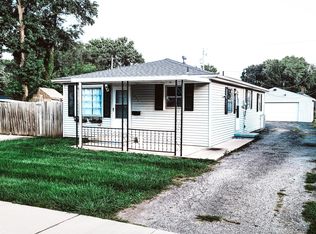 1832 E Watch Ave, Springfield, IL 62702