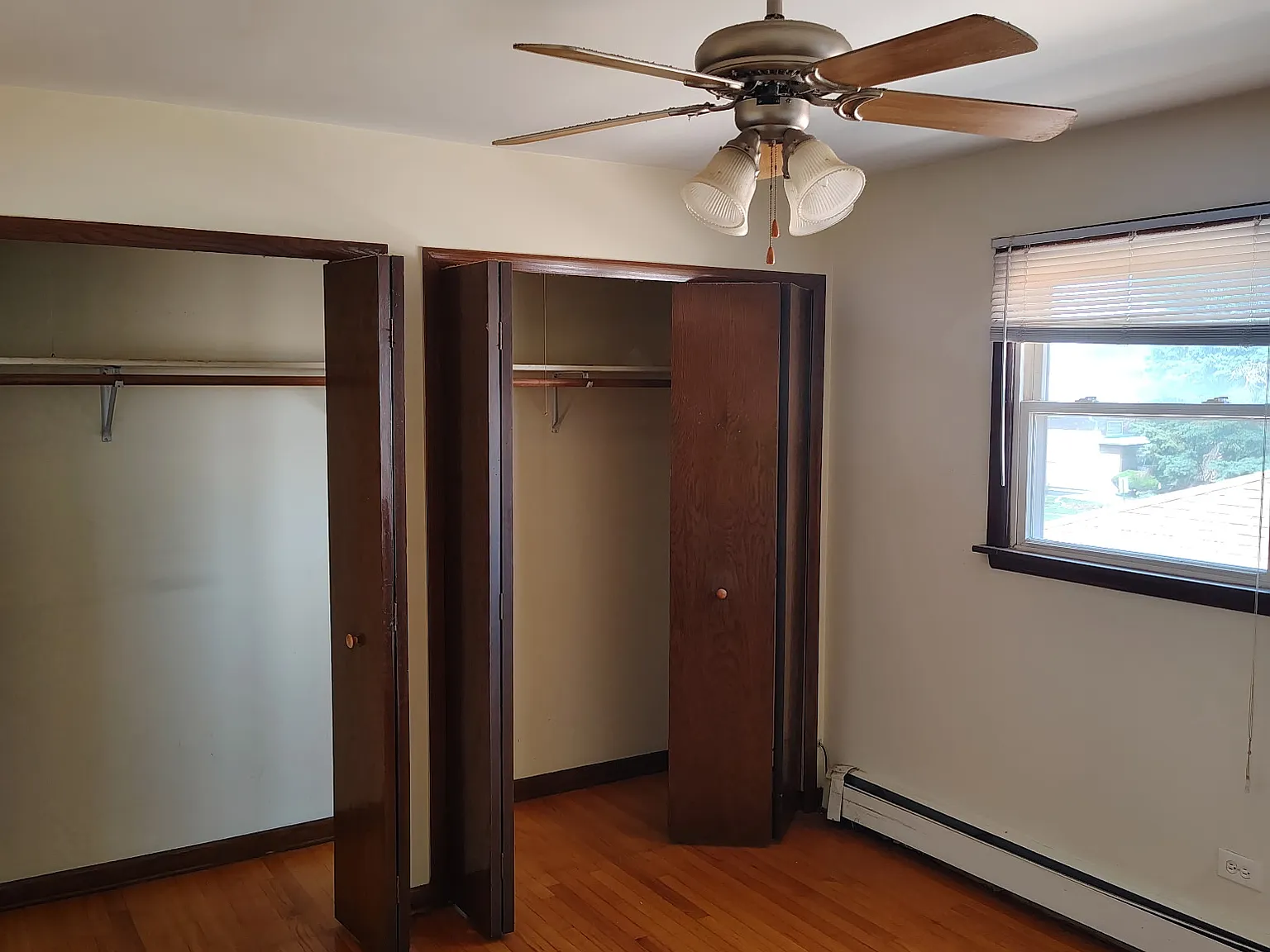 3 bed, $1,800 — Photo 3