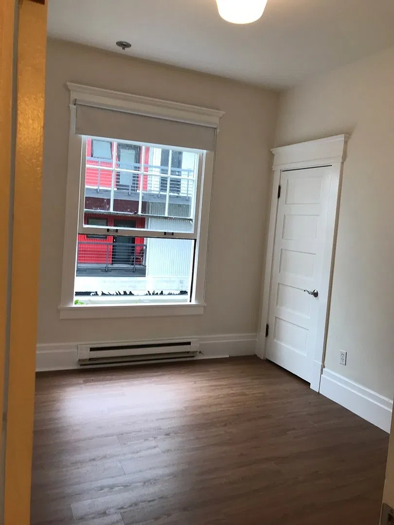 1423 Boylston Ave — Photo 4
