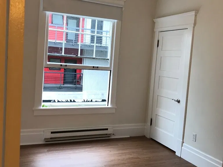 1423 Boylston Ave — Photo 4