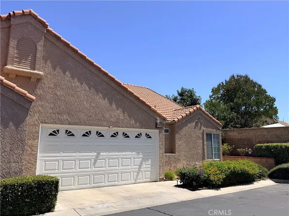 990 Windsong St, Hemet, CA 92545