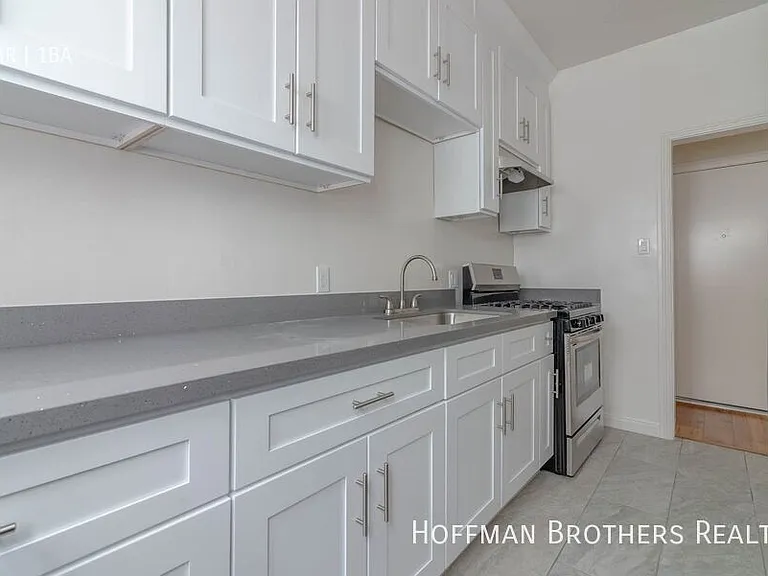 404 N Coronado St #108 — Photo 1