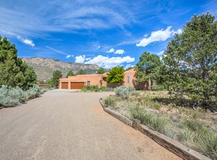 1179 Laurel Pl NE, Albuquerque, NM 87122
