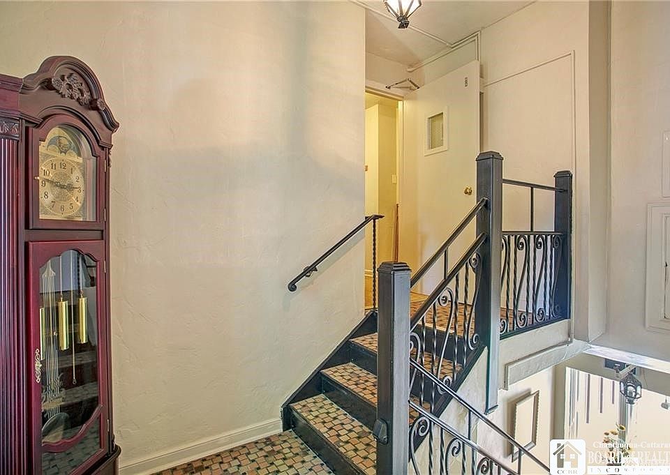 28th image of this home