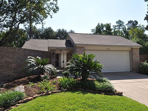 2nd image of 3302 Cape Forest Dr
