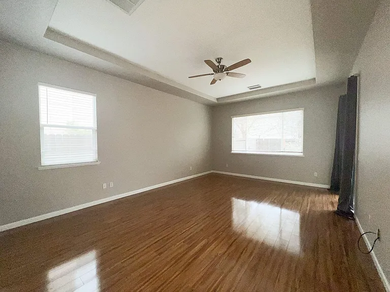 9721 Toscano Dr — Photo 39