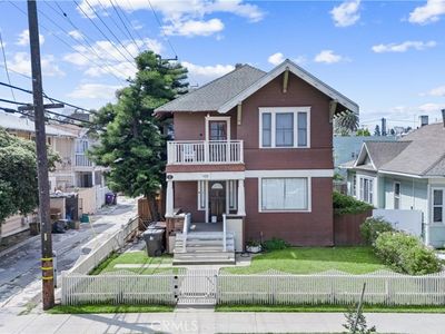 434 W 8th St, Long Beach, CA, 90813
