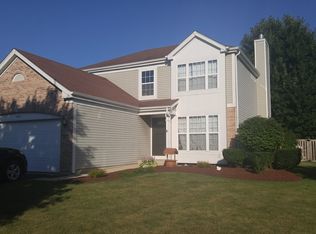 353 Cornwall Ave, South Elgin, IL 60177