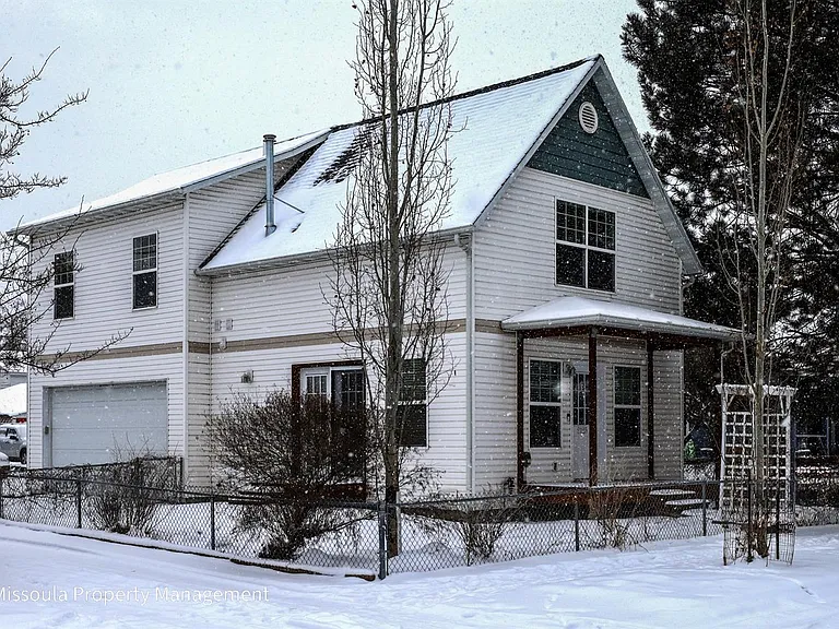 2125 Livingston Ave — Photo 1
