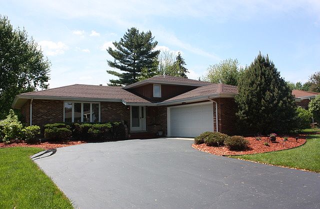 1st image of 1637 Briarcrest Dr