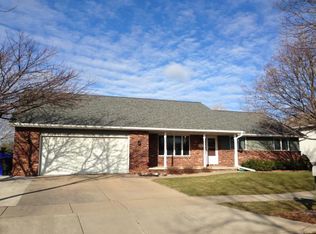 3117 S Blueberry Ln, Appleton, WI 54915