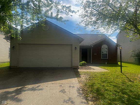 2nd image of 3635 Whistlewood Ln