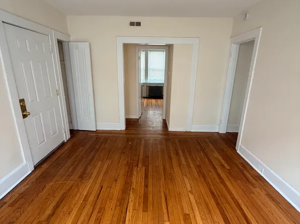 295 Norton St APT B8, New Haven, CT 06511