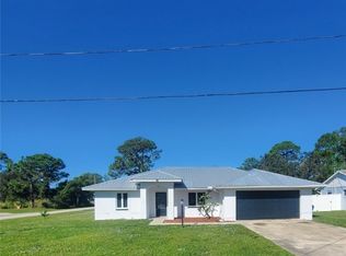 401 Lemans Dr, Sebring, FL 33872