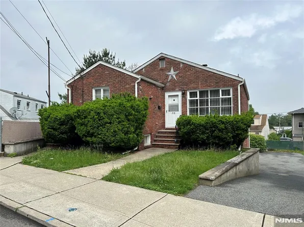 218 Corabelle Ave, Lodi, NJ 07644