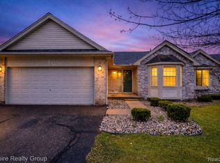 12330 Hickory E, Utica, MI