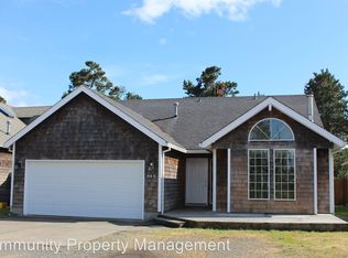445 17th Ave, Seaside, OR