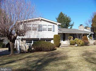 231 School Ln, Norristown, PA 19403