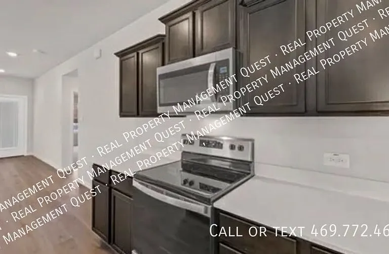 403 Vitex Dr — Photo 8