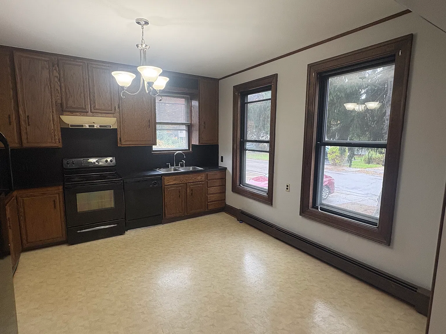1 bed, 550 sqft, $1,600 — Photo 2