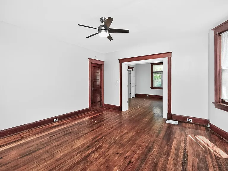 2315 Moerlein Ave — Photo 8