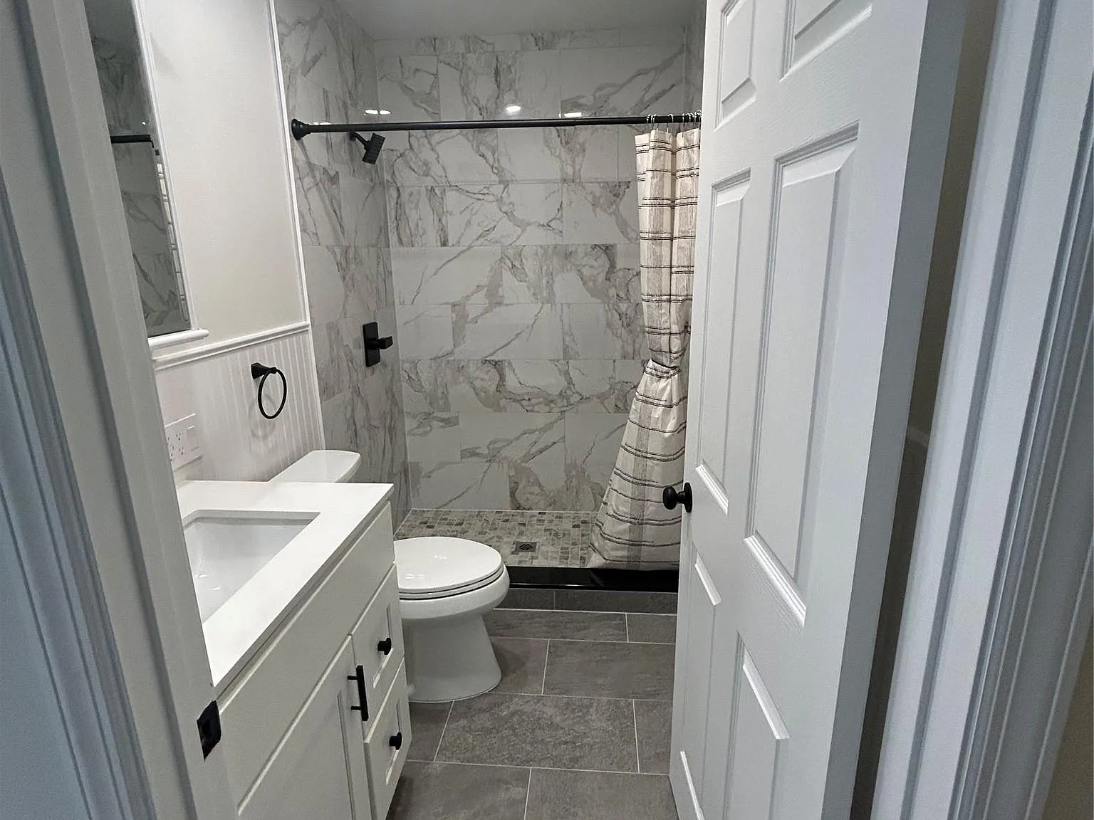 1 bed, 1.0 bath, 1000 sqft, $2,500 — Photo 4