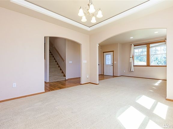 5th image of 9102 Moreland Ave SW