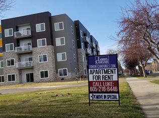 1007 S State St APT 407, Aberdeen, SD 57401