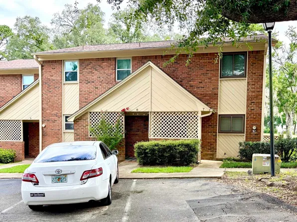 3207 Shamrock St APT 7, Tallahassee, FL 32309