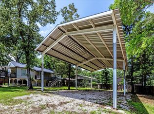 50 Canary St, Pointblank, TX 77364