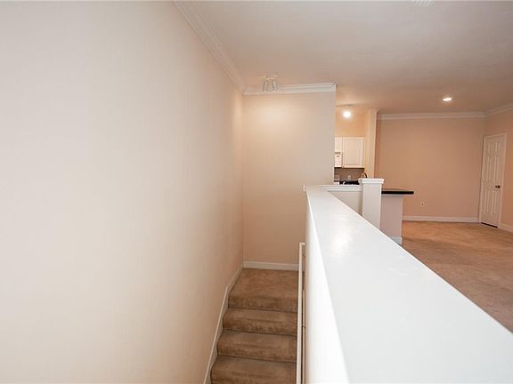 4th image of 11604 Tomahawk Creek Pkwy APT L