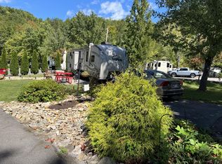4229 E Pkwy #48-LOT 48, Gatlinburg, TN 37738