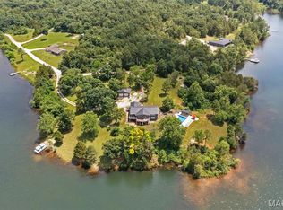 10359 Mallard Rd, Potosi, MO 63664