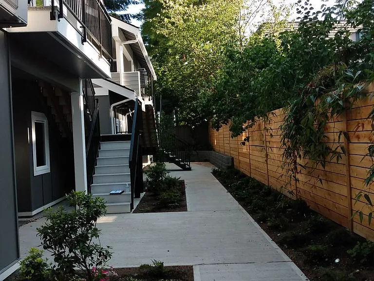 Nyland — Photo 27