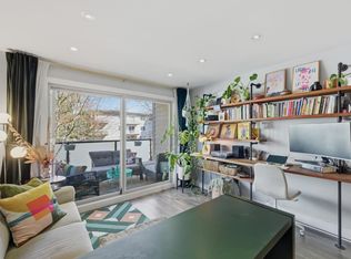 1864 Frances St #205, Vancouver, BC