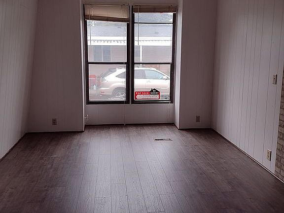Office or den space