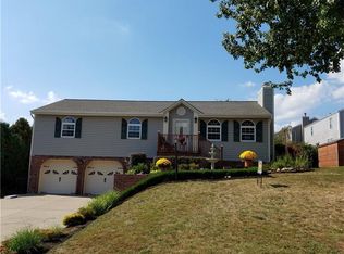 202 Ruffed Grouse Dr, Imperial, PA 15126