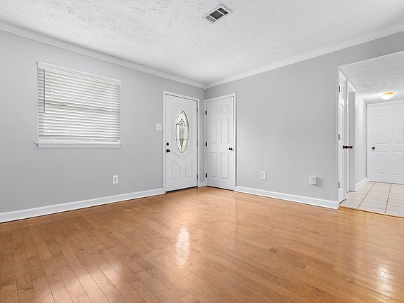 5th image of 3813 Wem Dr