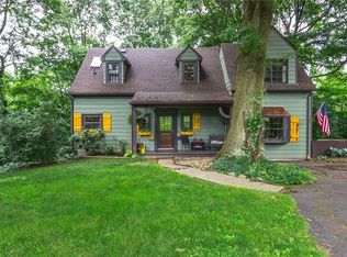 390 4th Ave, Beaver Falls, PA 15010