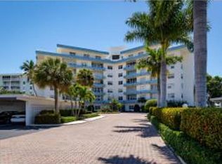 220 Seaview Ct #PENTHOUSE B, Marco Island, FL 34145
