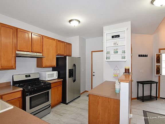 5th image of 249 Nicole Dr Unit C