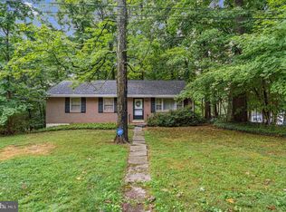 1002 Summit Ave, Schwenksville, PA 19473