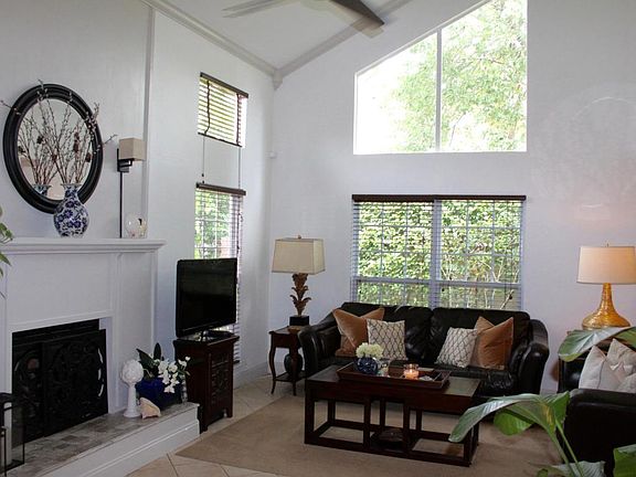 4th image of 11451 Willet Ct S