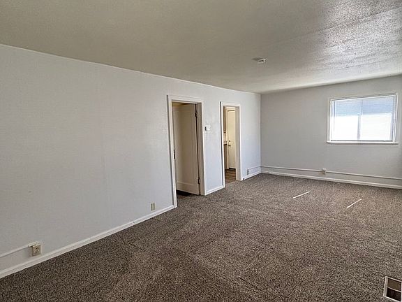 2nd image of 650 Park Ave